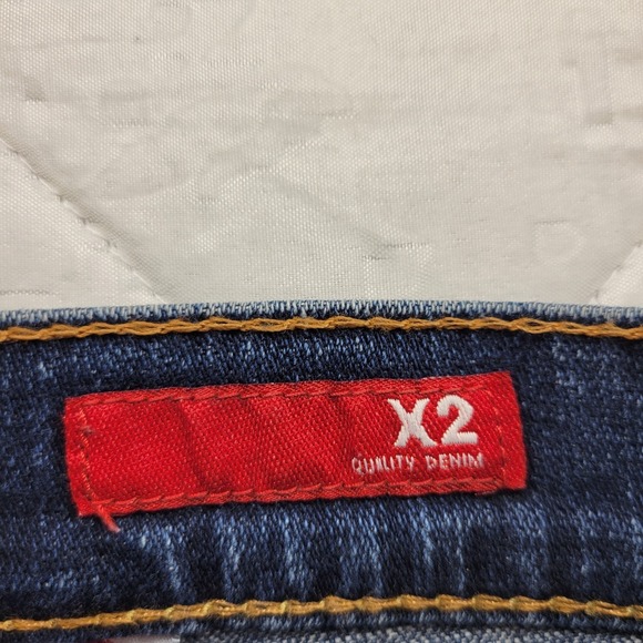 X2 Curvy Regular Rise Boot Cut distressed blue jeans size 6 waist 31 - Picture 6 of 10